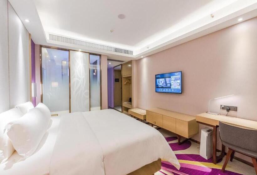 اتاق لوکس با تخت بزرگ, Lavande Hotels·foshan Zhoucun Ligang Road Xunfenggang Metro Station