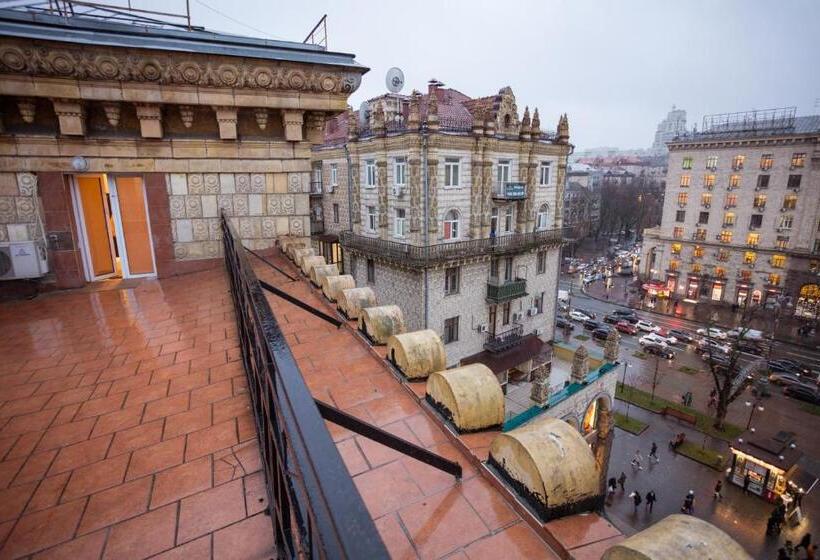 Suite with Terrace, Khreshchatyk Apart Hotel Passage