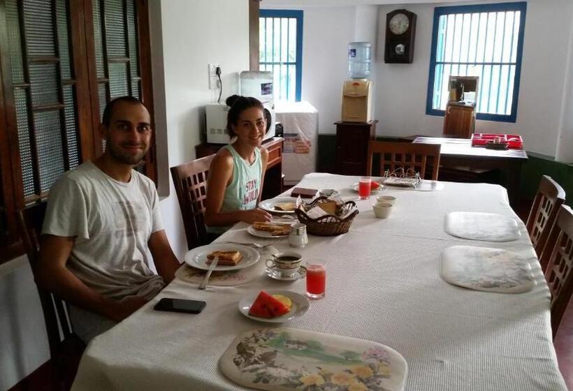 اتاق لوکس, Ahangama Eco Villa
