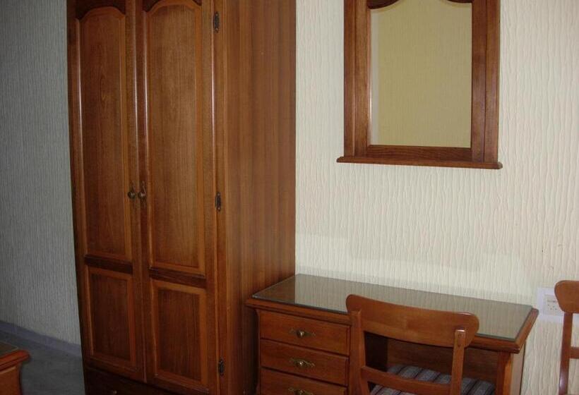 اتاق استاندارد با بالکن, Rooms & Apartments Anka