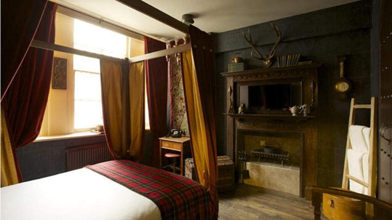 Номер Стандарт, Georgian House