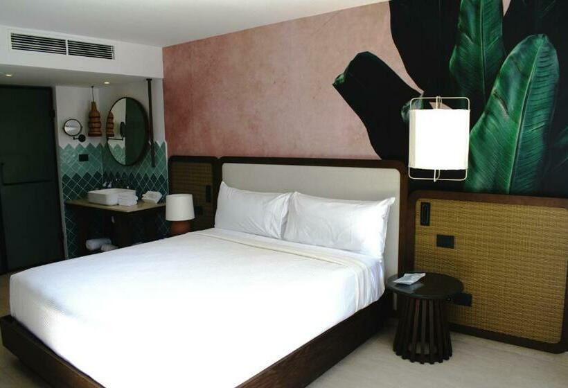 家庭间, Tropical Deluxe Princess - All Inclusive