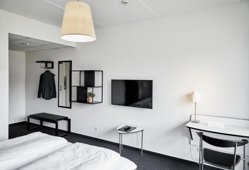스탠다드 트리플 룸, Fjelsted Skov Hotel & Konference