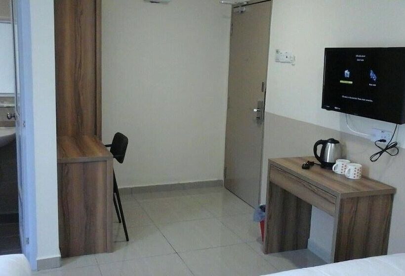 Четырехместный Номер Стандарт, Soho Hotel Semenyih