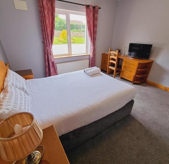 디럭스 룸, Ardilaun Guesthouse Self Catering