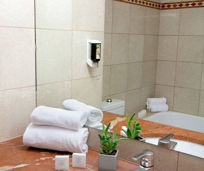 سوئیت جونیور با چشمانداز, Suisse