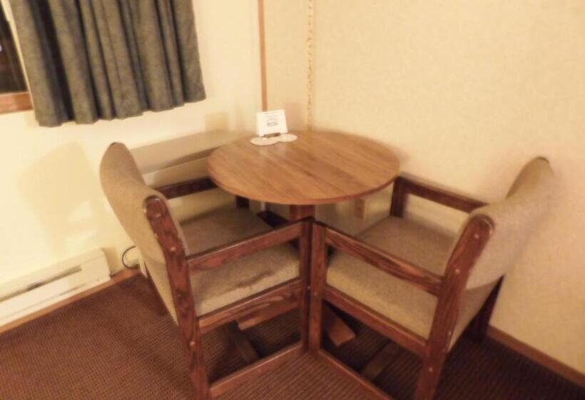 장애인을 위한 스탠다드 룸, Amerivu Inn