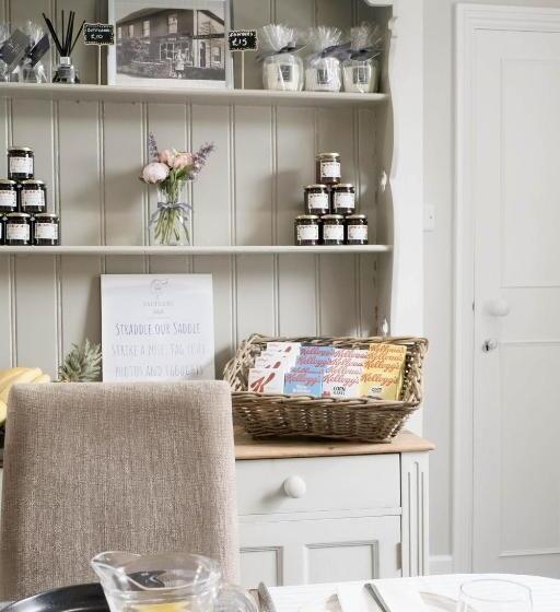 Дом 1 Спальня, Saddlers B&b