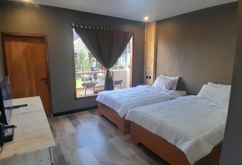 Номер Deluxe с Балконом, Sky View Bromo Guest House