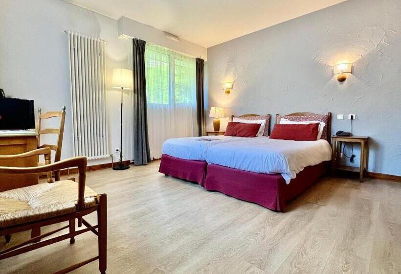 Номер Deluxe, Logis Hôtel, Chalets Et Restaurant Les Chatelminés