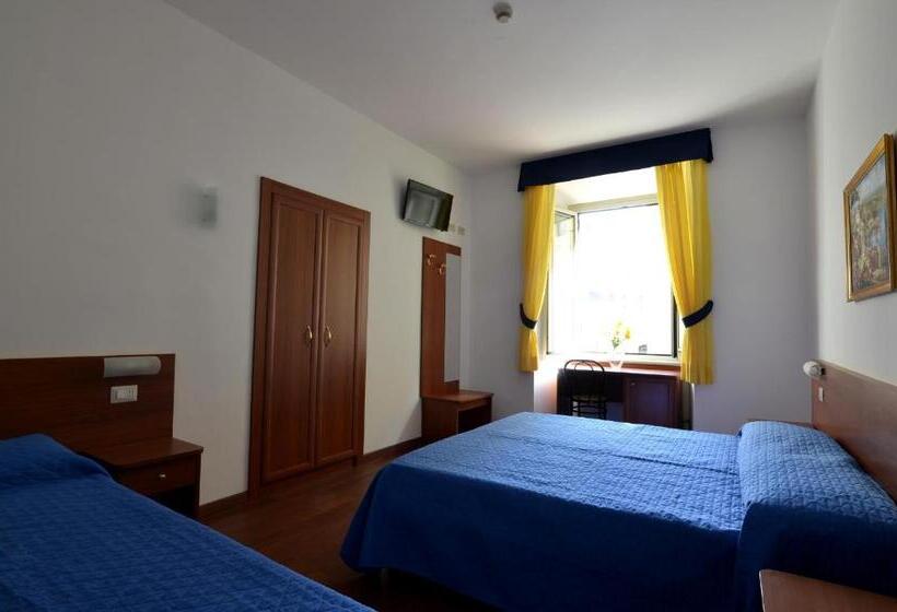 Quarto Triplo Standart, Tex