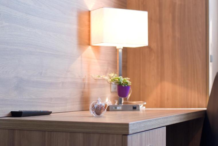 Номер Стандарт, Logis Hotel Restaurant De La Madeleine