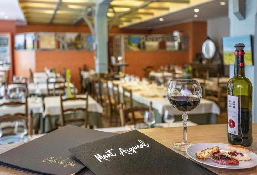 Семейный Номер, Logis Hôtel Restaurant Le Mont Aigoual