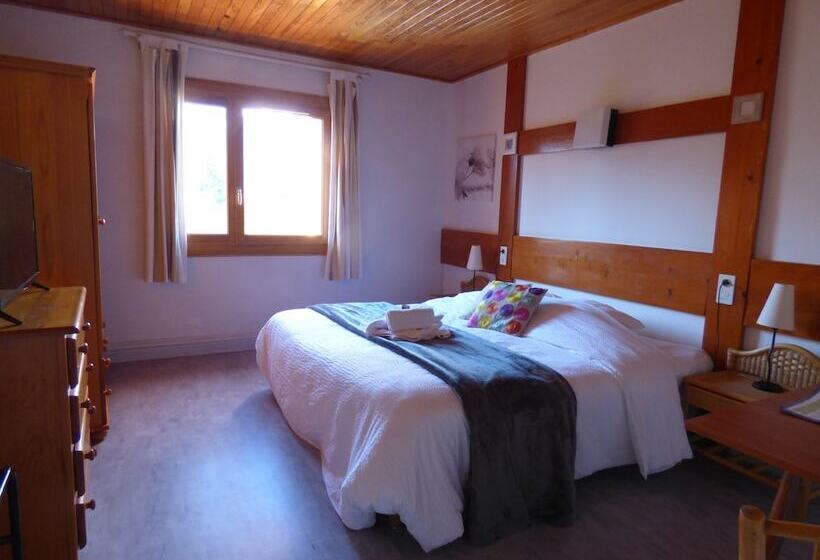 Номер Комфорт, Hôtel Logis La Crémaillère