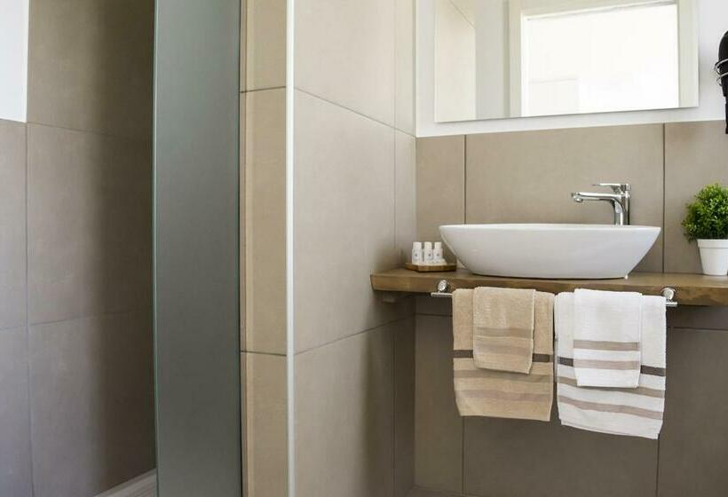스탠다드 발코니 룸, Home Suites Home