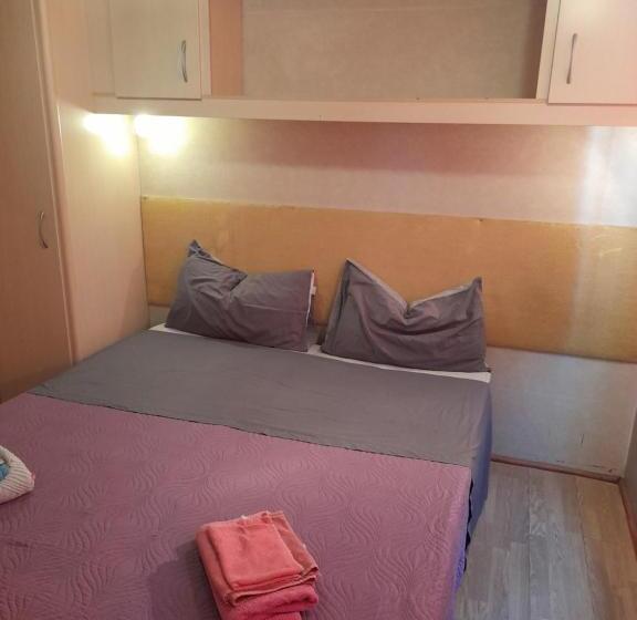 Дом 1 Спальня, B&b Villa Mirella