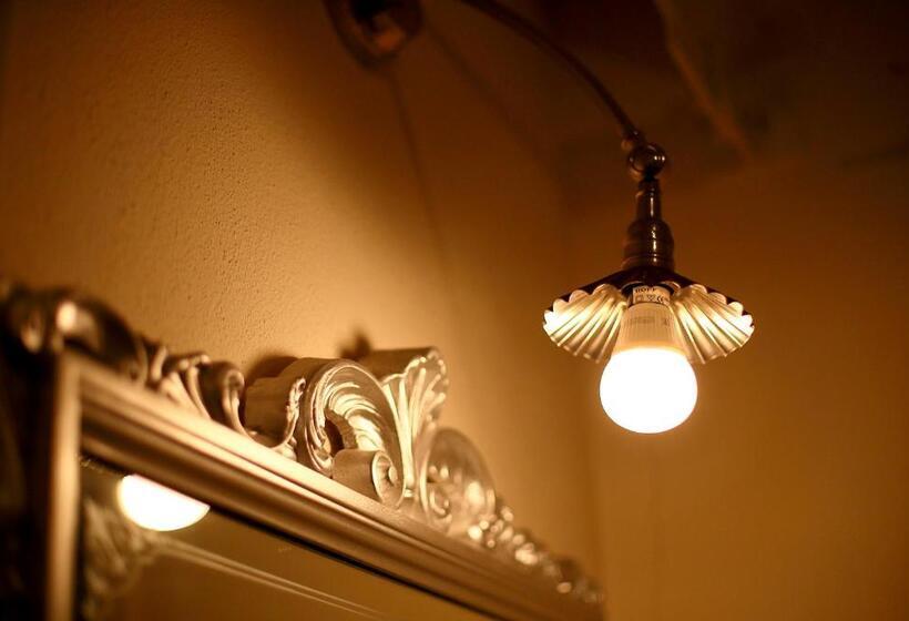 اتاق استاندارد, Tramontodivino B&b
