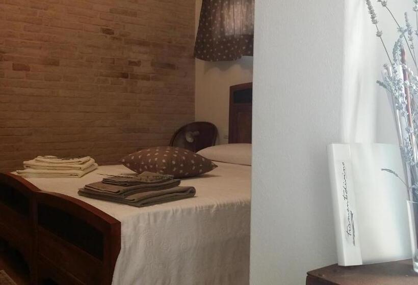 اتاق استاندارد, Tramontodivino B&b