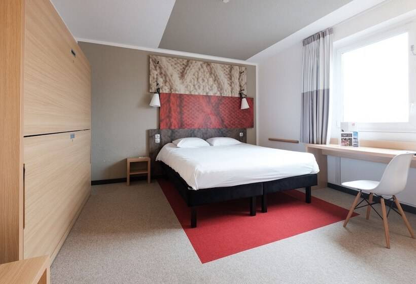 标准三人间, B&b Hotel Mons Gare