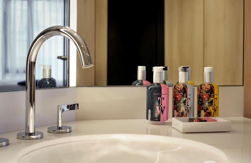 Номер Премиум, The Westminster London, Curio Collection By Hilton