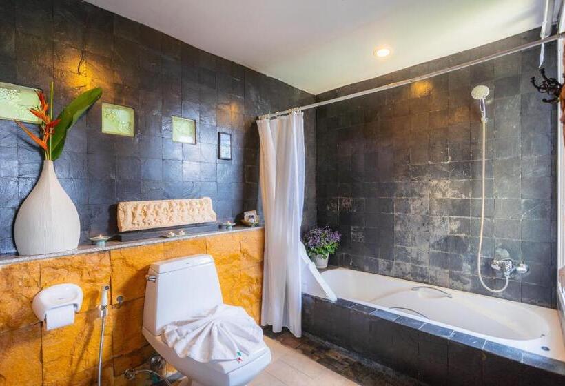 Deluxe Suite Sea View, Koh Chang Cliff Beach Resort