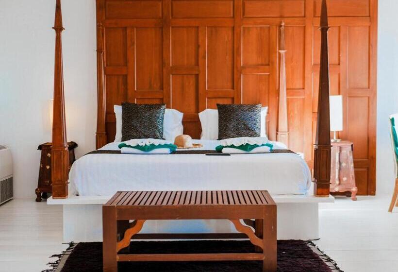 Deluxe Suite Sea View, Koh Chang Cliff Beach Resort
