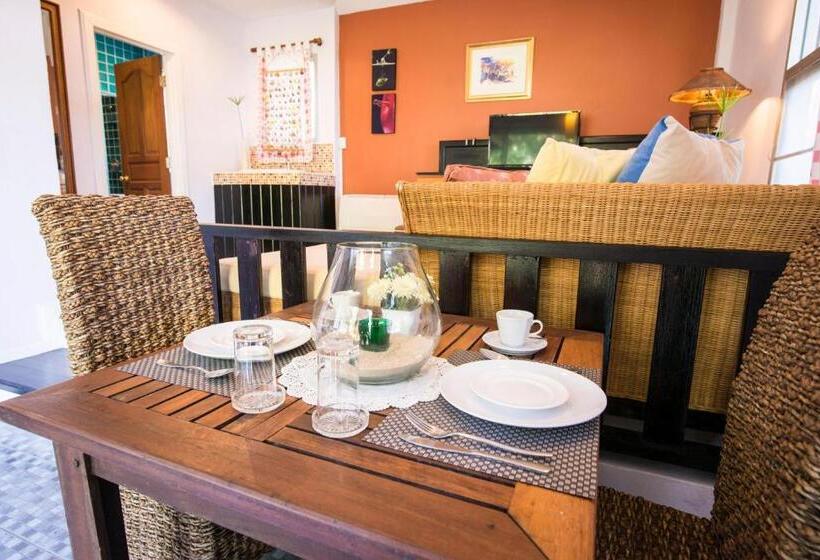 سوییت, Koh Chang Cliff Beach Resort