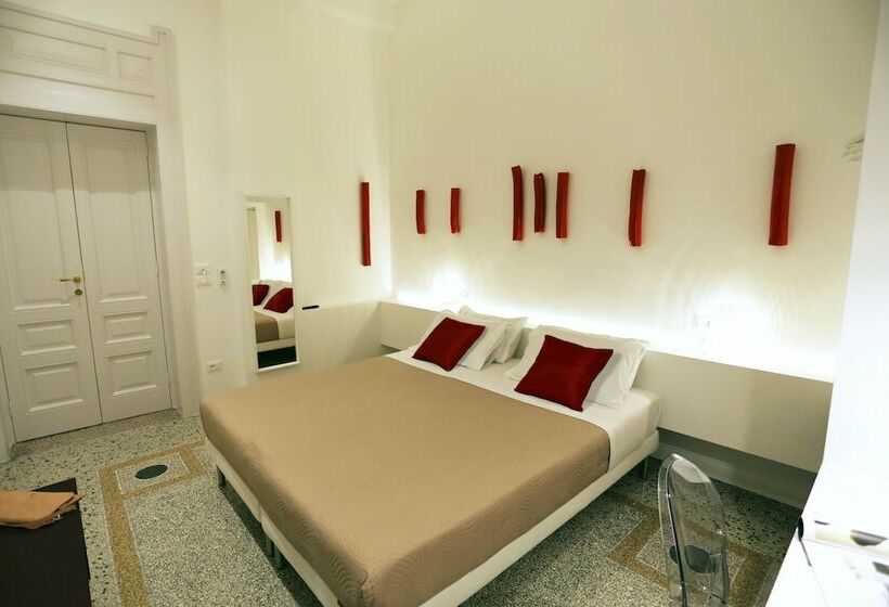 اتاق استاندارد با بالکن, Re Ruggero Rooms