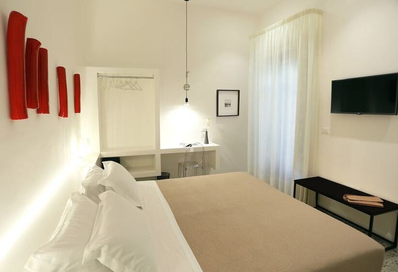 اتاق استاندارد با بالکن, Re Ruggero Rooms