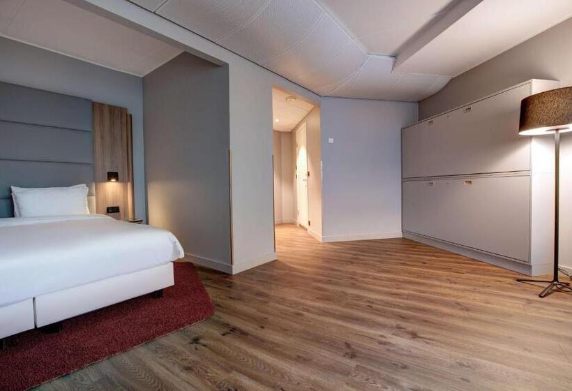 Семейный Номер, Radisson Blu Hotel Nydalen, Oslo