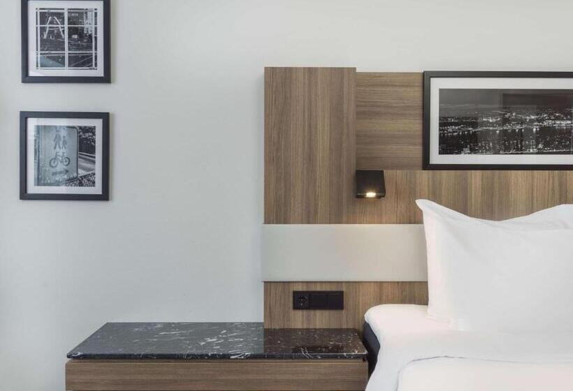 Номер Superior Вид на Реку, Radisson Blu Hotel Nydalen, Oslo