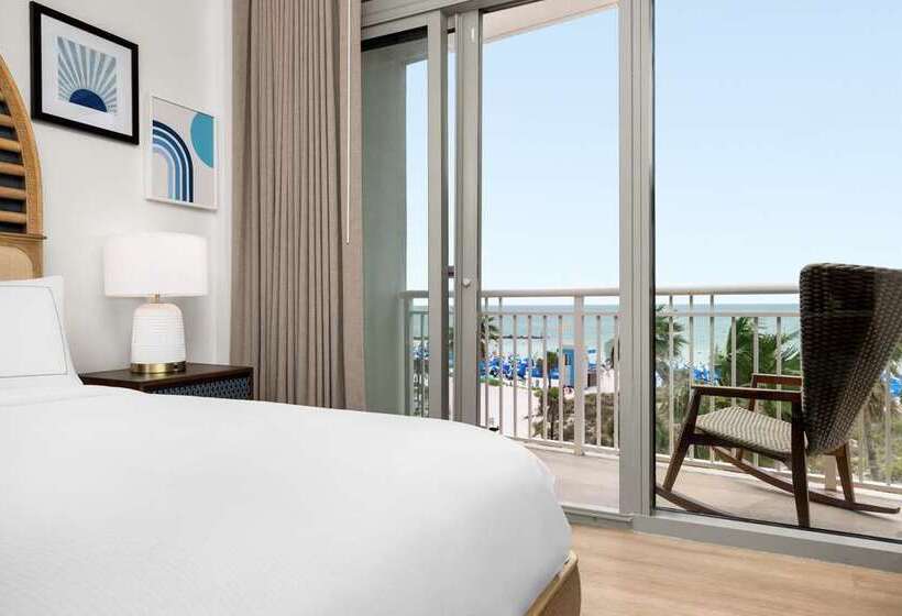 اتاق استاندارد با تخت بزرگ, Hilton Salalah Resort