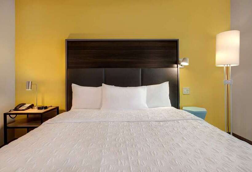اتاق استاندارد با تخت بزرگ, Hilton Salalah Resort