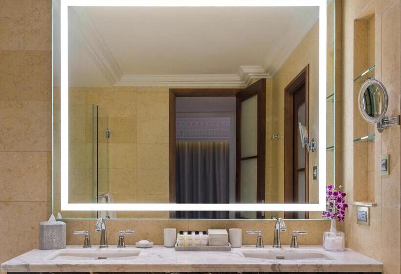 سوئیت پریمیوم, The Fullerton Hotel Singapore