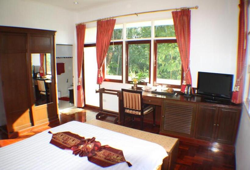 标准房带园景, Ao Thai Resort
