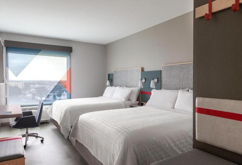 适合残疾人使用的标准间, Avid Hotel Cedar Rapids South   Arpt Area, An Ihg