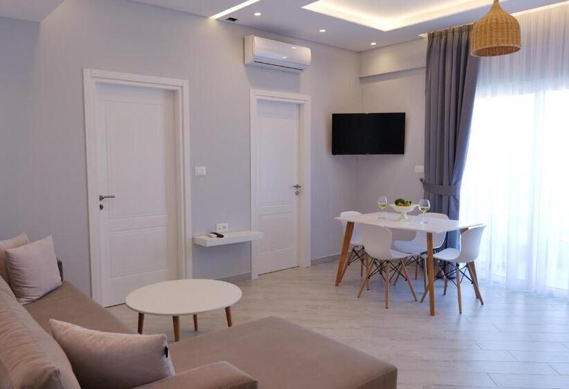 סוויטה, Blue Water Hotel Ksamil