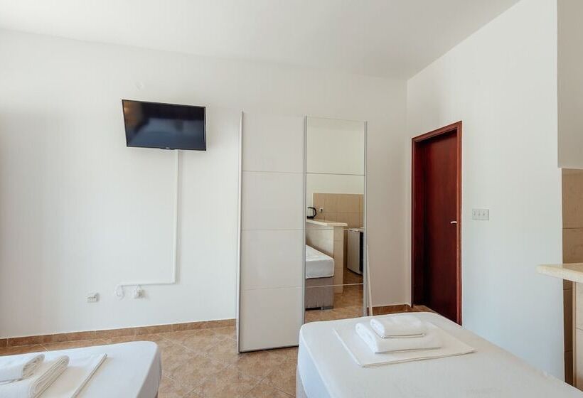 استودیو استاندارد با بالکن, Apartments Bonaca Igalo