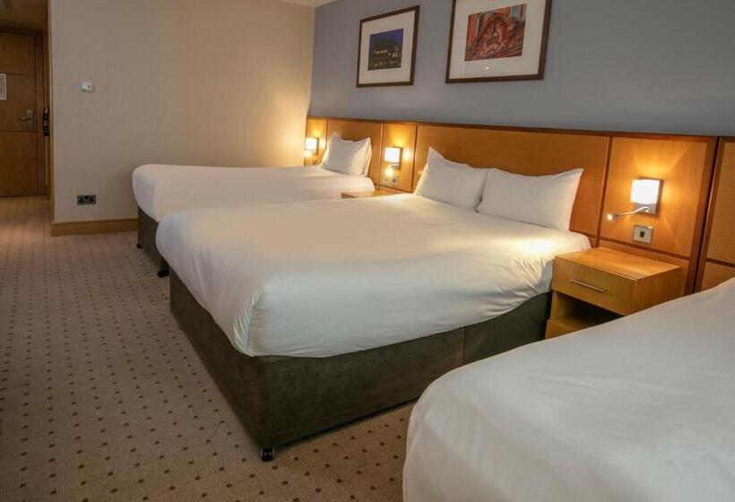 Семейный Номер, The Crown London, Worldhotels Distinctive