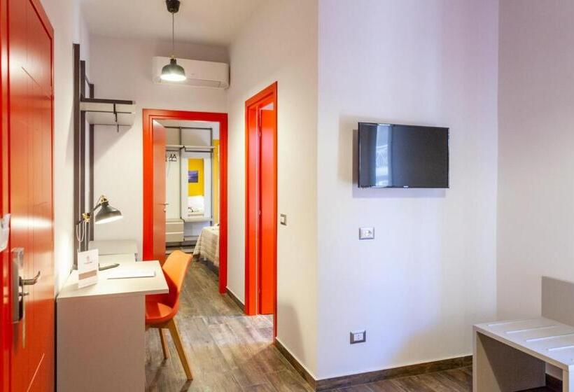 غرفة إقتصادية, Five Rooms Brolo