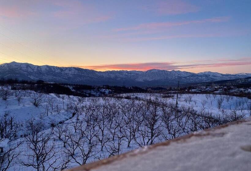가든 전망 스위트, Nëna Dashuri Agroturizëm