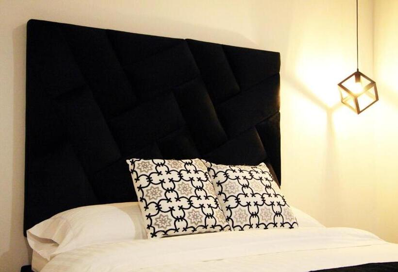 디럭스 룸, Noa Hotel Boutique
