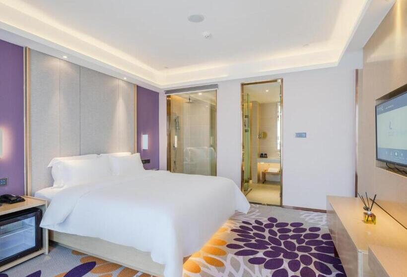 سوییت لوکس, Lavande Hotel Luzhou Wanda Plaza Southwest Commercial City