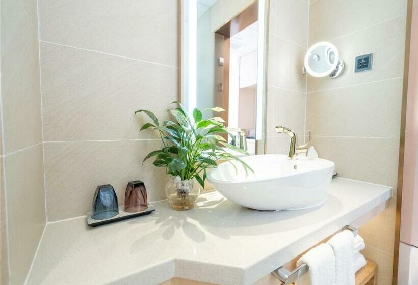 Номер Deluxe, Lavande Hotel Zhongshan Tanzhou