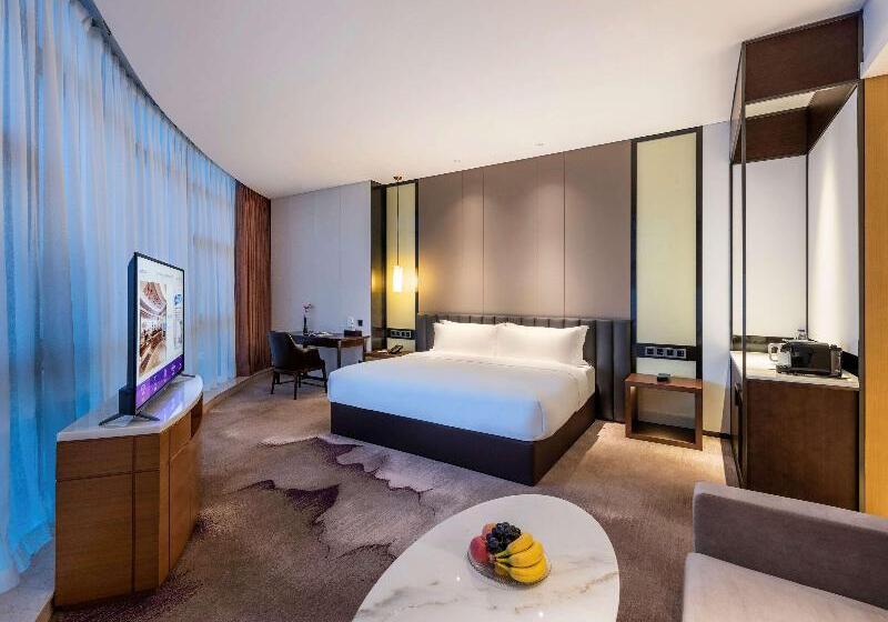 اتاق استاندارد با تخت بزرگ, Mercure Shenzhen Longgang