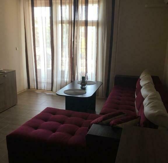 Апартаменты 1 Спальня Вид на Море, Rich 3 Sp Apartments