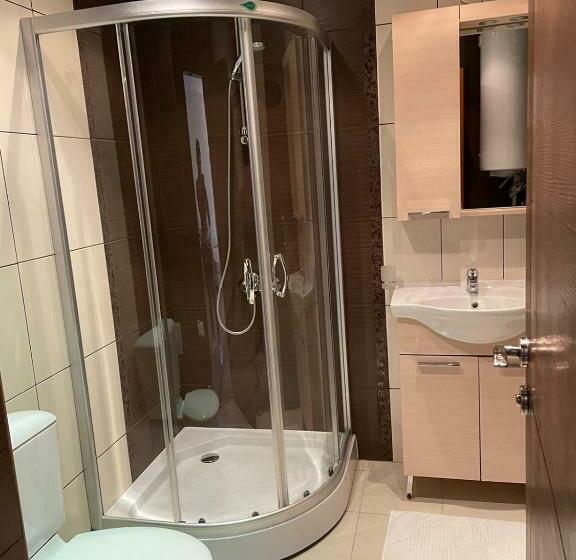 Апартаменты 1 Спальня Вид на Сад, Rich 3 Sp Apartments