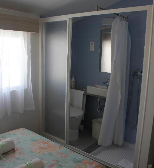 베이직 3인 룸, Residencial Tropicália Al