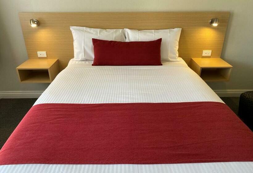 Номер Superior, Country Gardens Motel