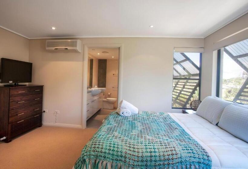 침실 3개 아파트, Loka Santi 10   Beachfront Unit